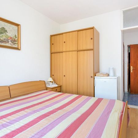 Double Room Supetar 5658D Kültér fotó